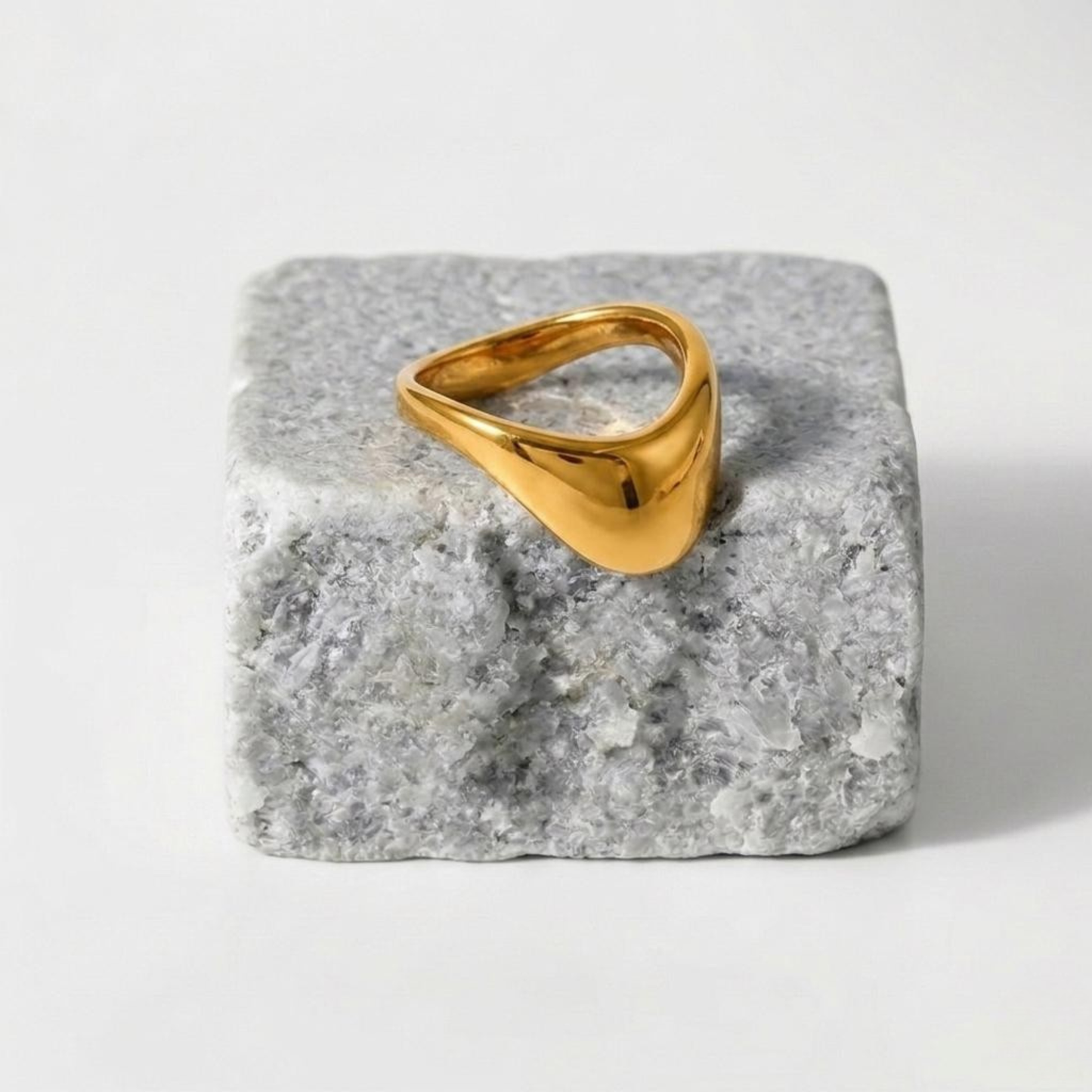Sculpt Ring